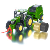 Siku Farmer, Traktor John Deere a balíkovačka 1:32