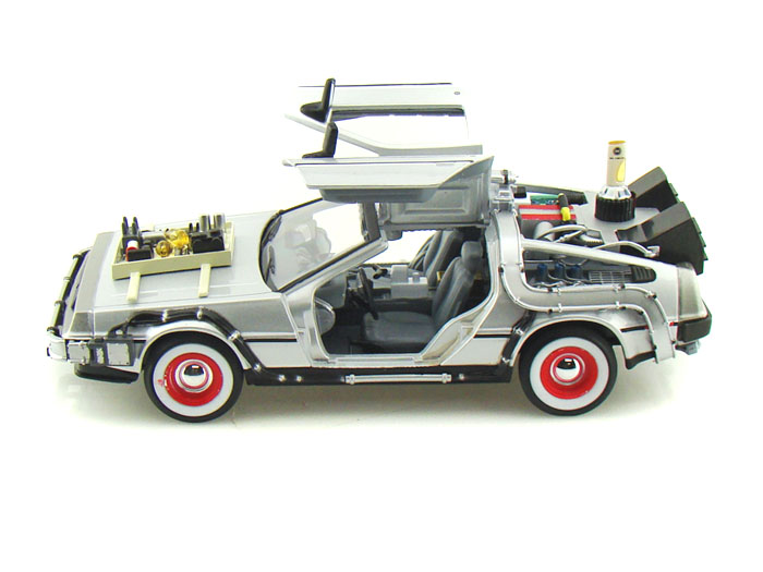 Welly DeLorean DMC-12 Back to the Future III. 1:24