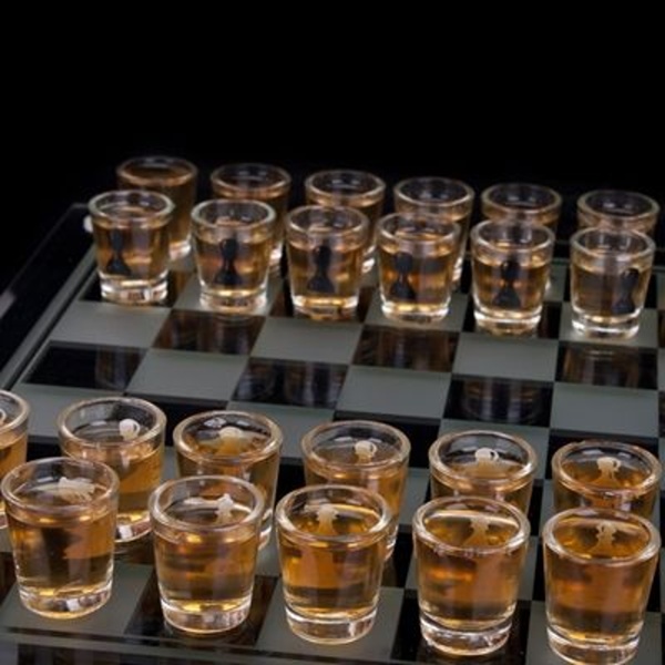 Alkoholové šachy Deluxe