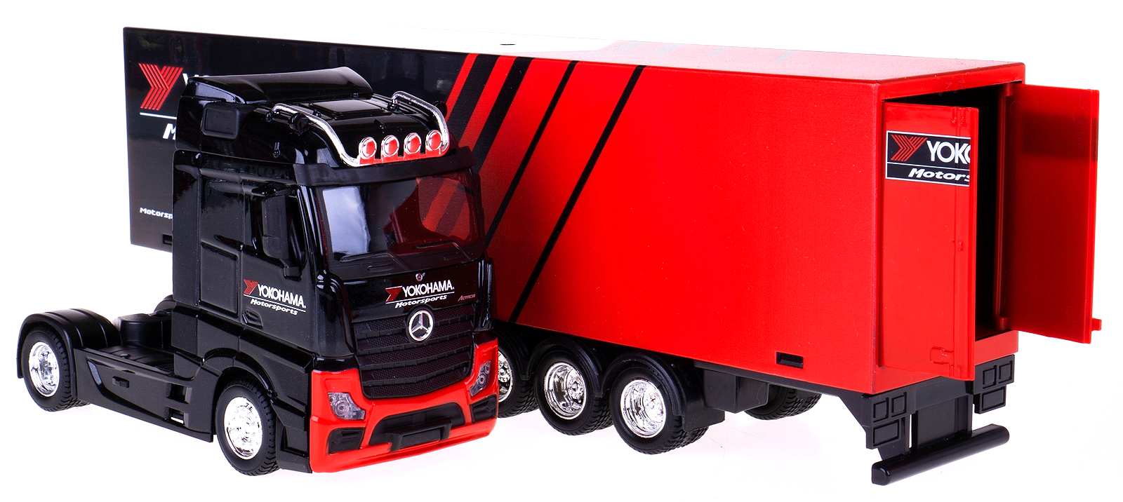 Bburago kamion Mercedes Benz Actros Gigaspace Yokohama 1:43