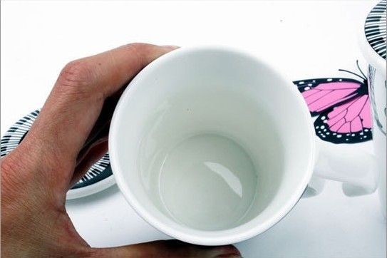 Hudební hrnek s víčkem, 250 ml.