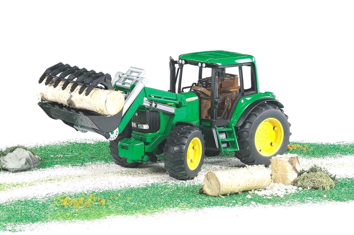Bruder 2052 Zelený traktor John Deere 6920 s přední lžící