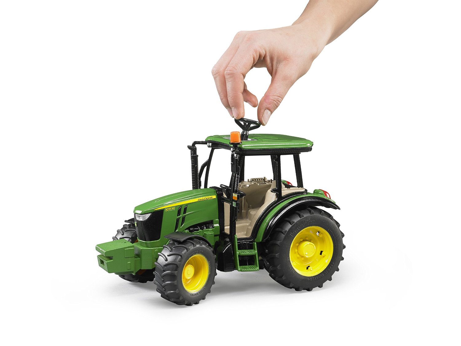 Bruder 2106 Traktor John Deere 5115M Zelený