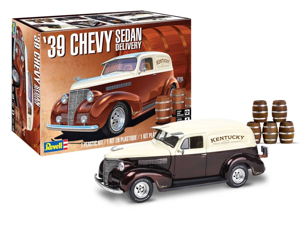 Revell ModelKit MONOGRAM auto 1939 Chevy Sedan Delivery (1:24)