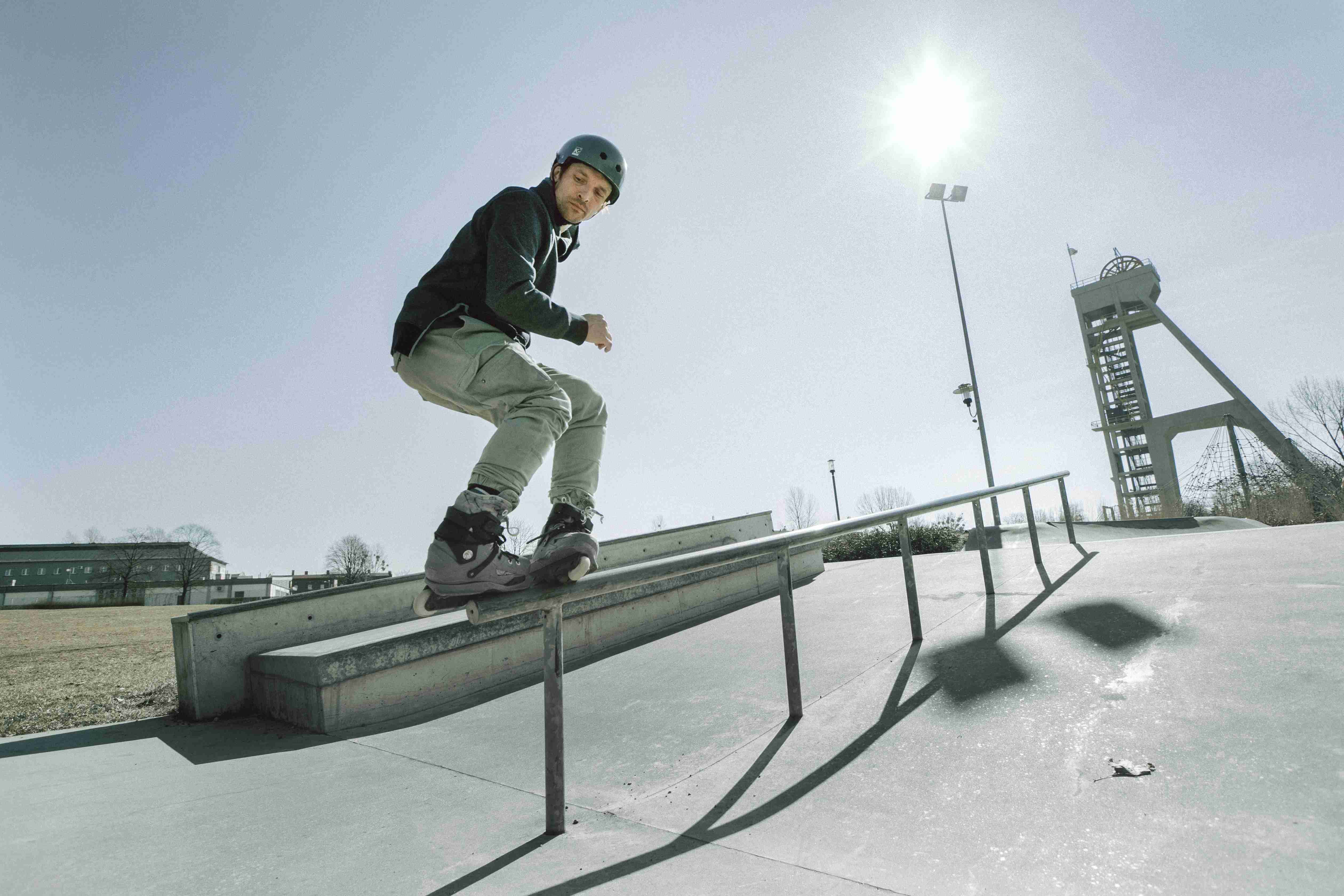 Spokey ShapeZ Aggressive kolečkové brusle, ABEC7 Chrome, vel. 40-41