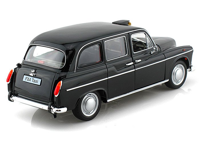 Welly Austin FX4 London Taxi Černý 1:24