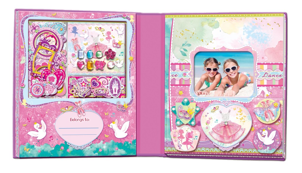 Scrapbook Kit, sada k tvorbě kreativního deníčku Princezny