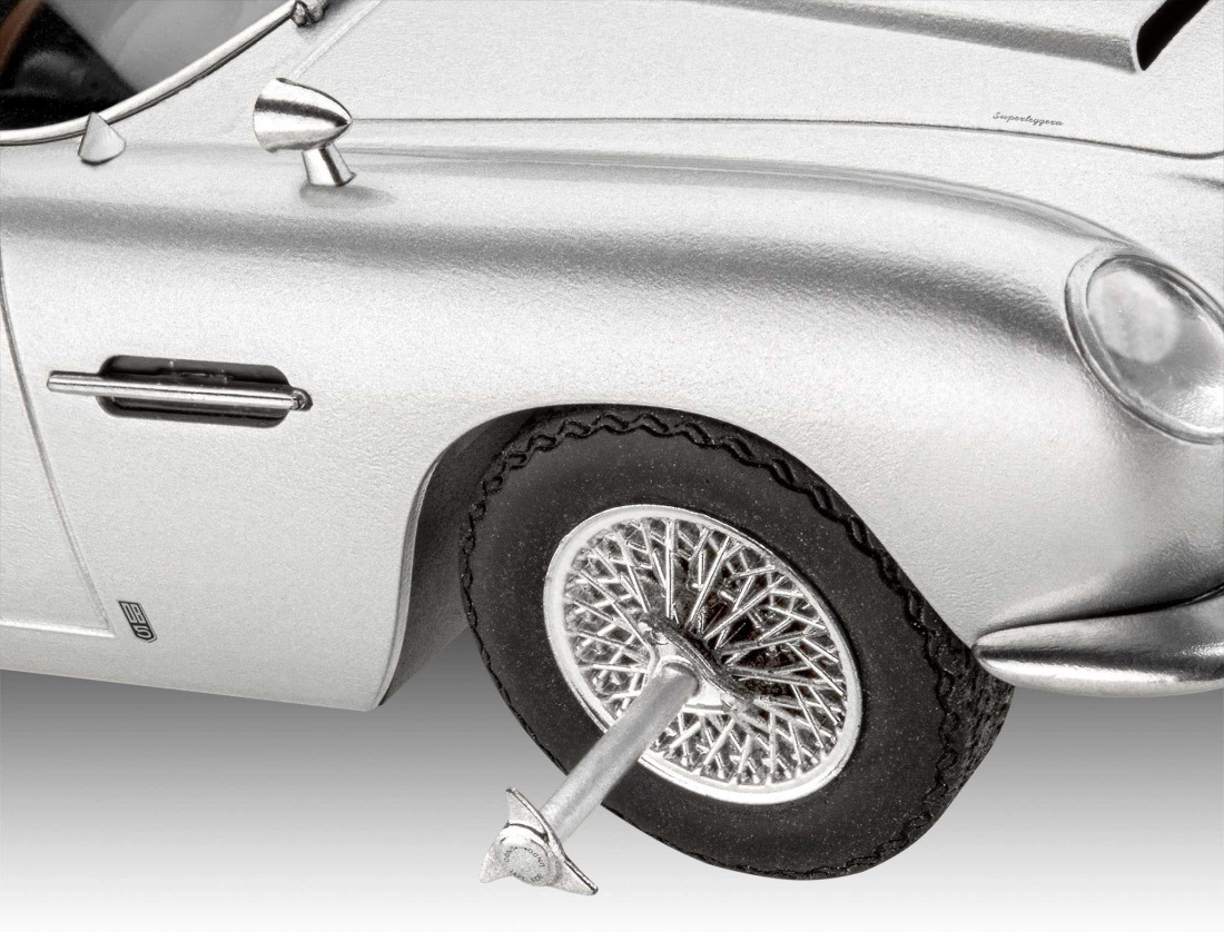 Revell Aston Martin DB5, James Bond 007 - Goldfinger (Easy-Click System, Model Set) 1:24
