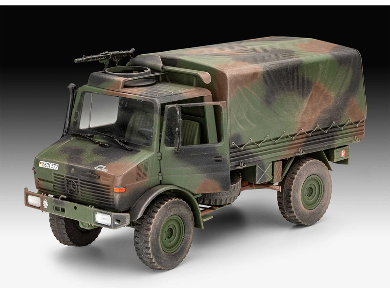 Revell ModelKit military 03337 Unimog 2T milgl (1:35)