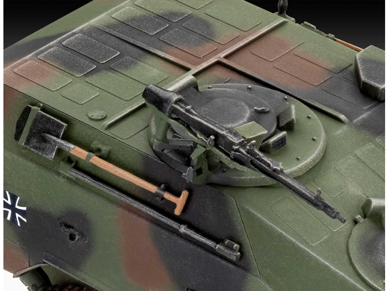 Revell ModelKit military 03336 Wiesel 2 LeFlaSys BF/UF (1:35)