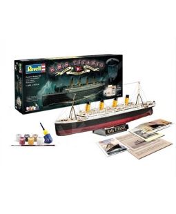 Revell Dárkový set stavebnice 05727 R.M.S. Titanic, Sada dvou modelů