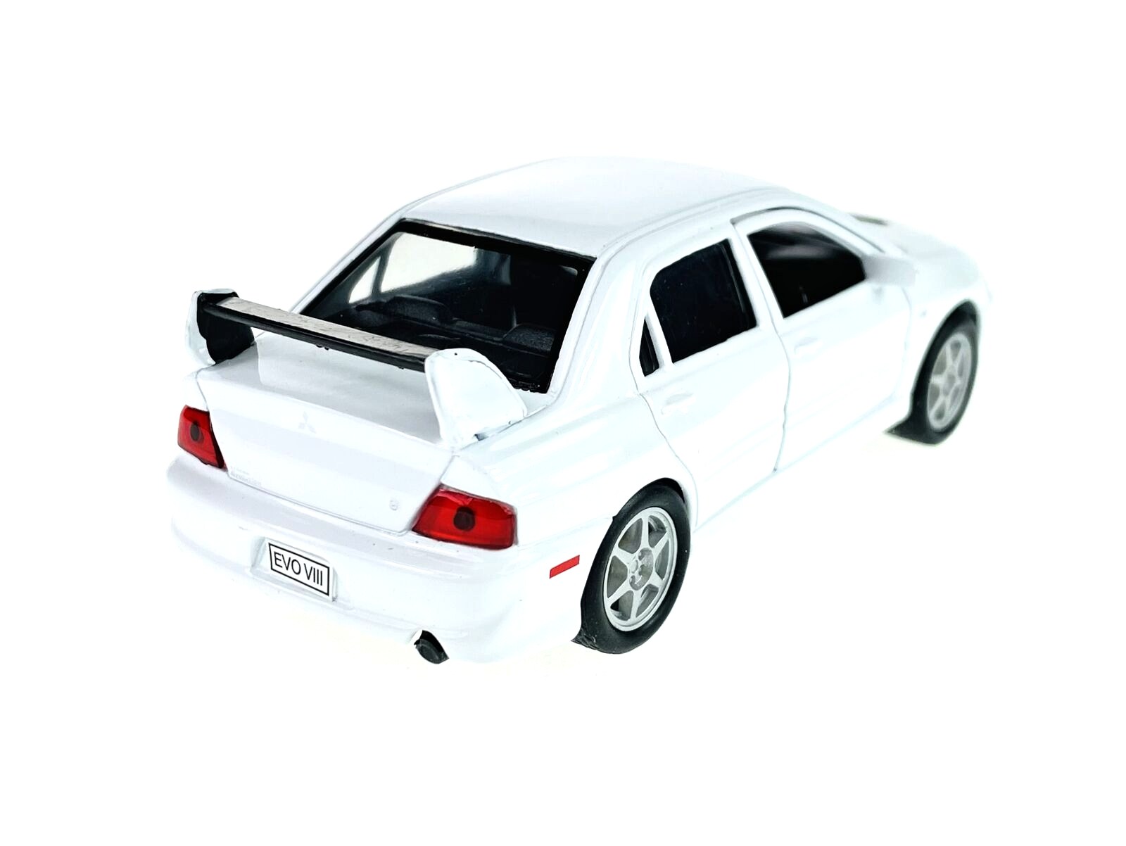 Welly Mitsubishi Lancer EVO VIII, Bílé 1:34-39