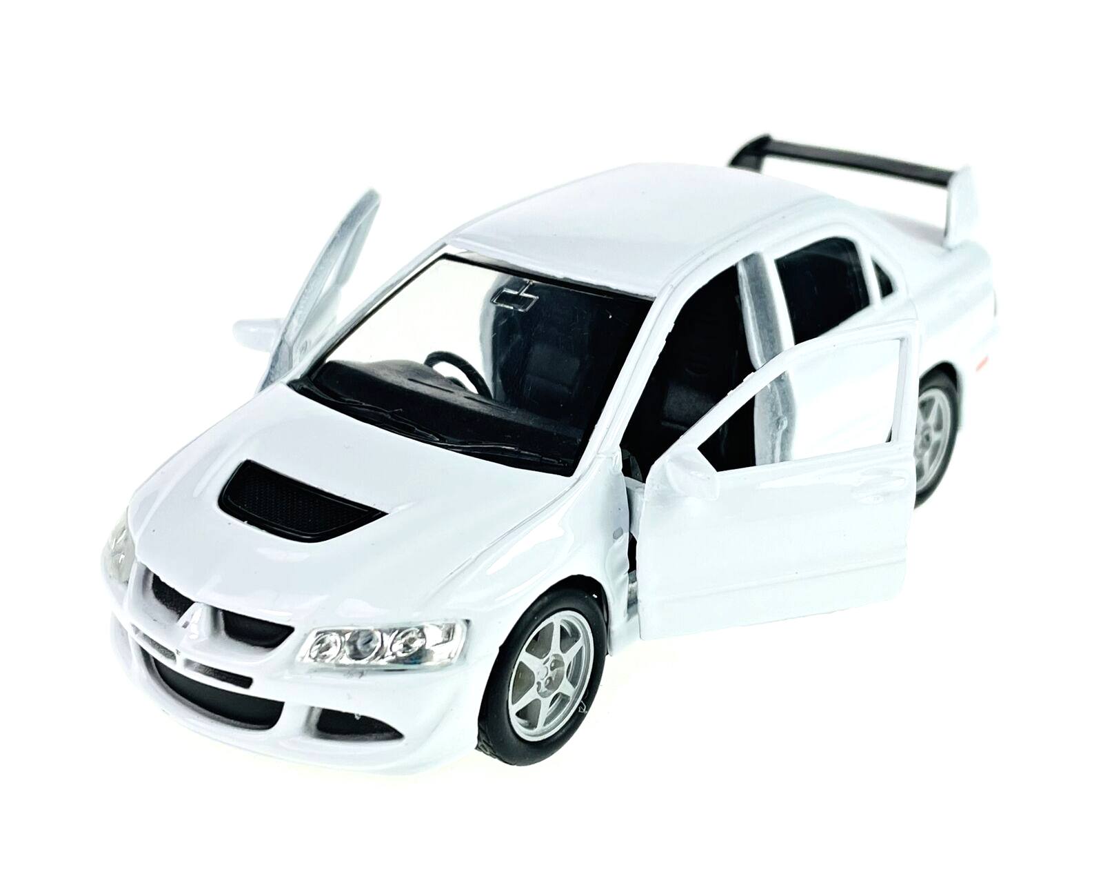 Welly Mitsubishi Lancer EVO VIII, Bílé 1:34-39