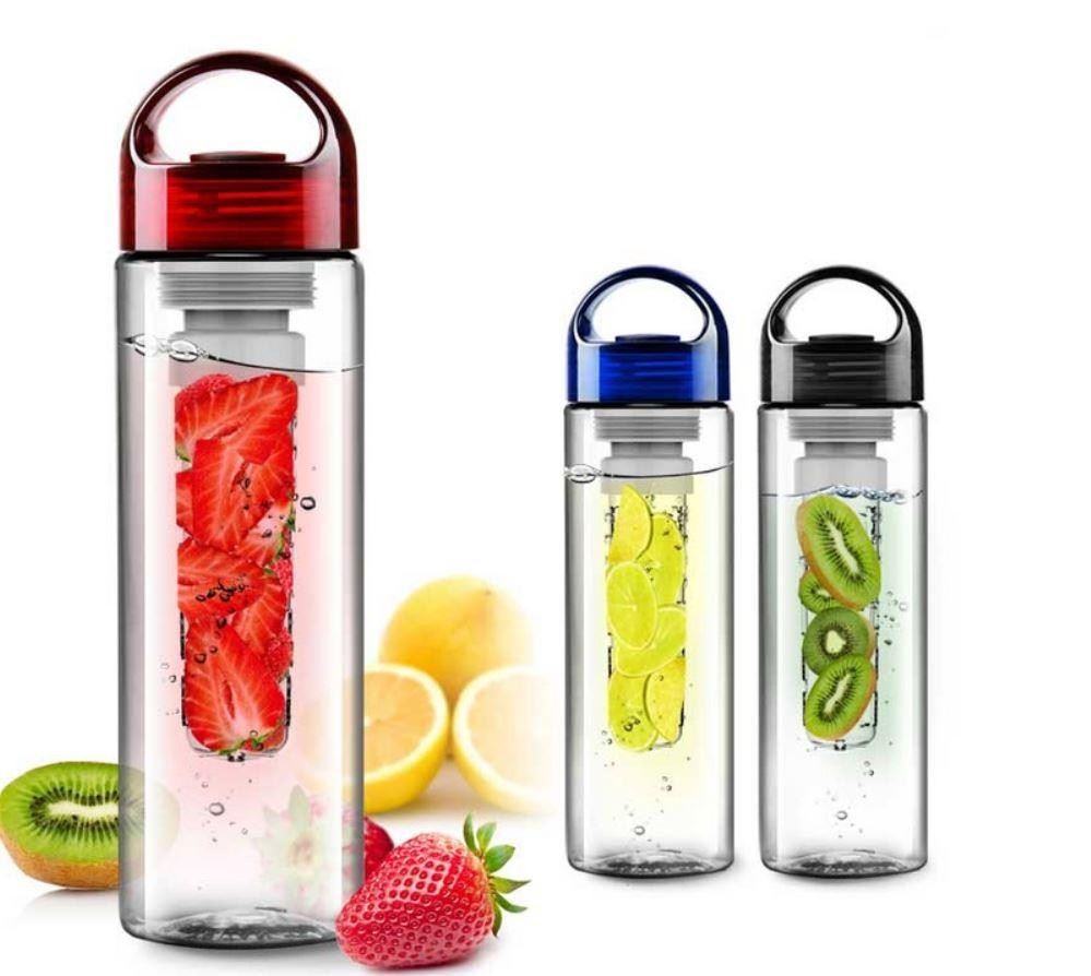 Láhev na ovocnou vodu 700 ml. se sítkem