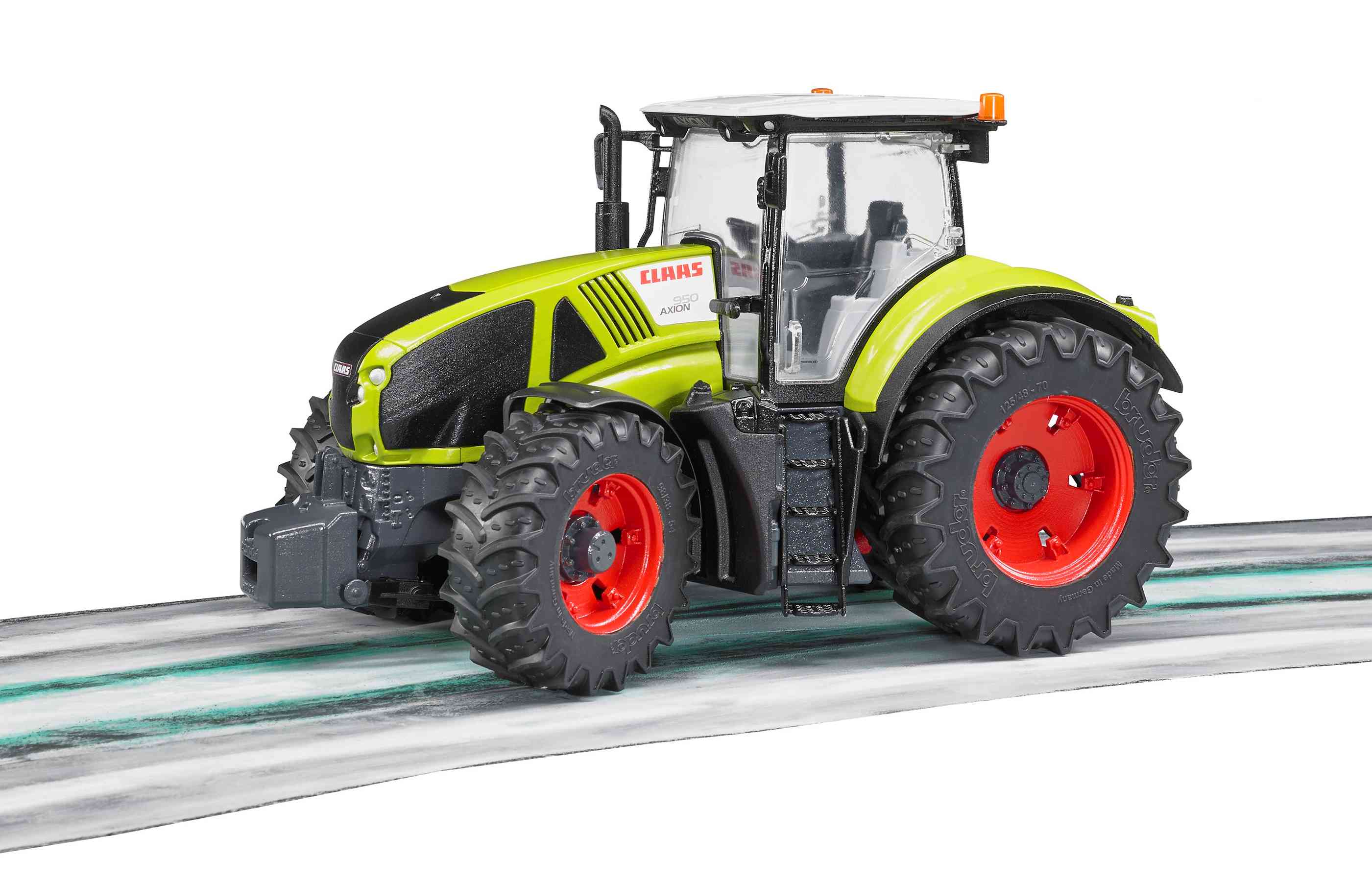 Bruder 3012 Traktor Claas Axion