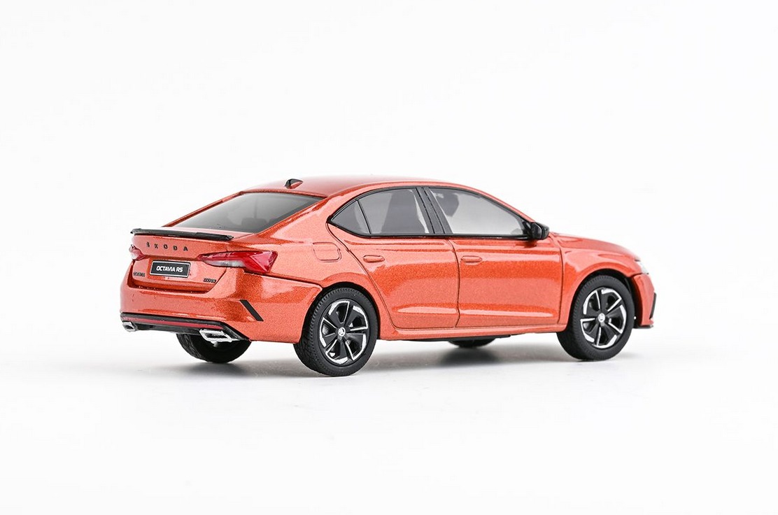 Abrex Škoda Octavia IV RS (2020) Oranžová Tangerine Metalíza 1:43