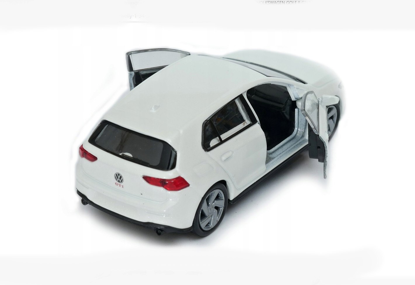 Welly Volkswagen Golf 8 GTi, bílý 1:34-39