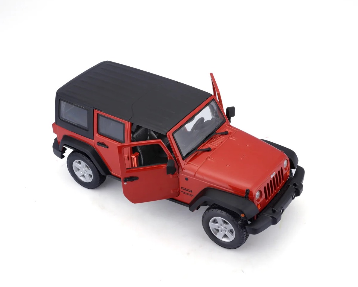 Maisto 2015 Jeep Wrangler Unlimited, metal oranžová, 1:24