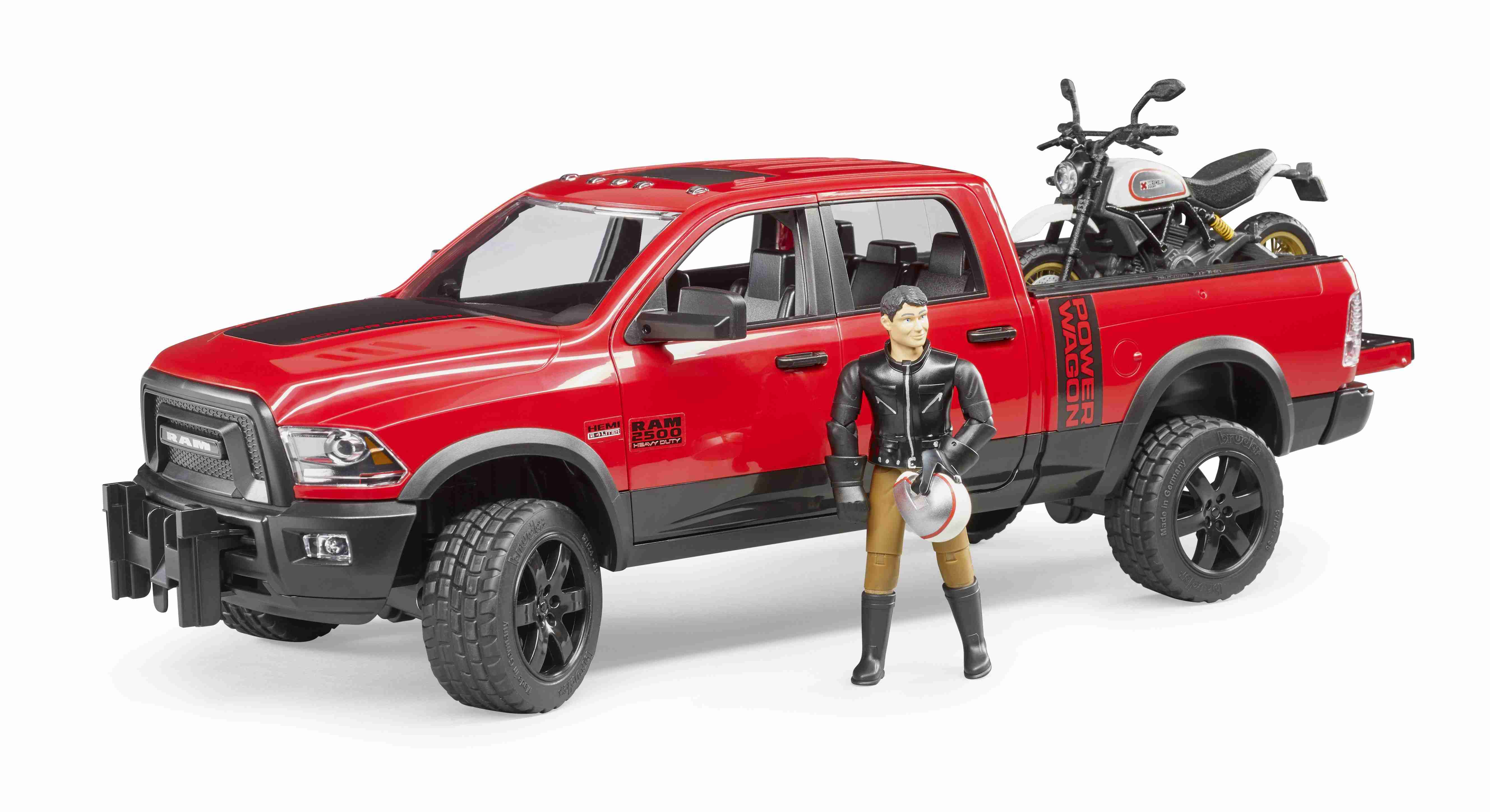 Bruder 2502 RAM s motorkou Ducati a řidičem