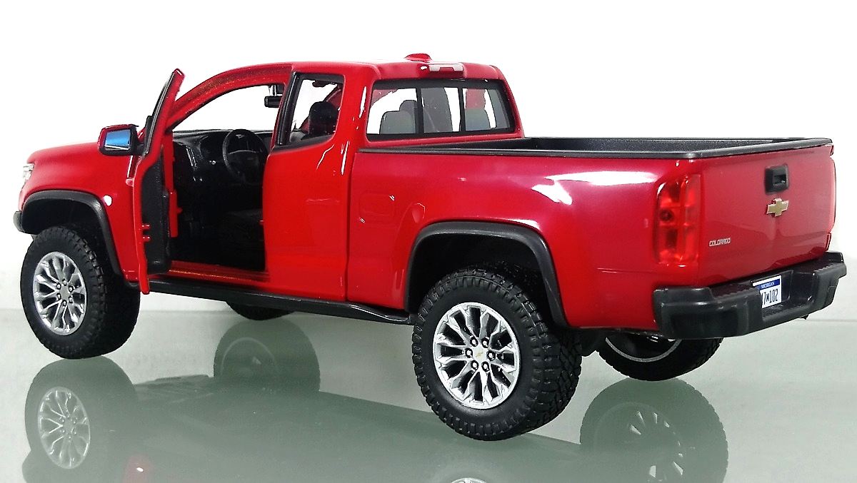 Maisto Chevrolet Colorado ZR2 (2017), Červený 1:24