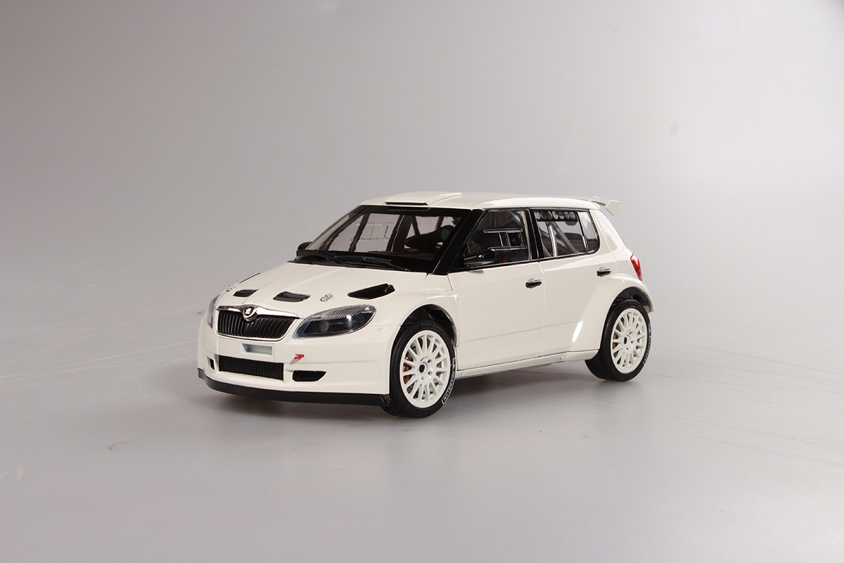 Abrex Škoda Fabia II FL S2000 (2010) Bílá 1:18