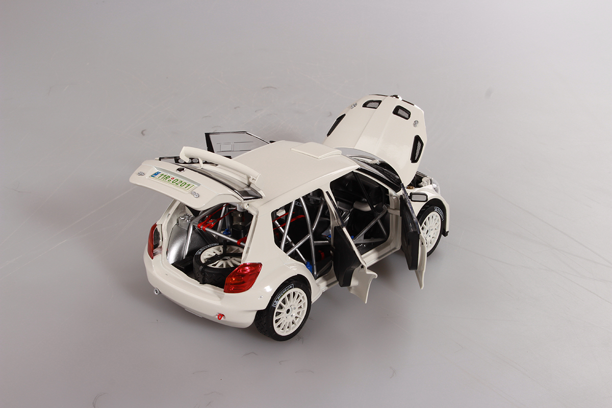 Abrex Škoda Fabia II FL S2000 (2010) Bílá 1:18
