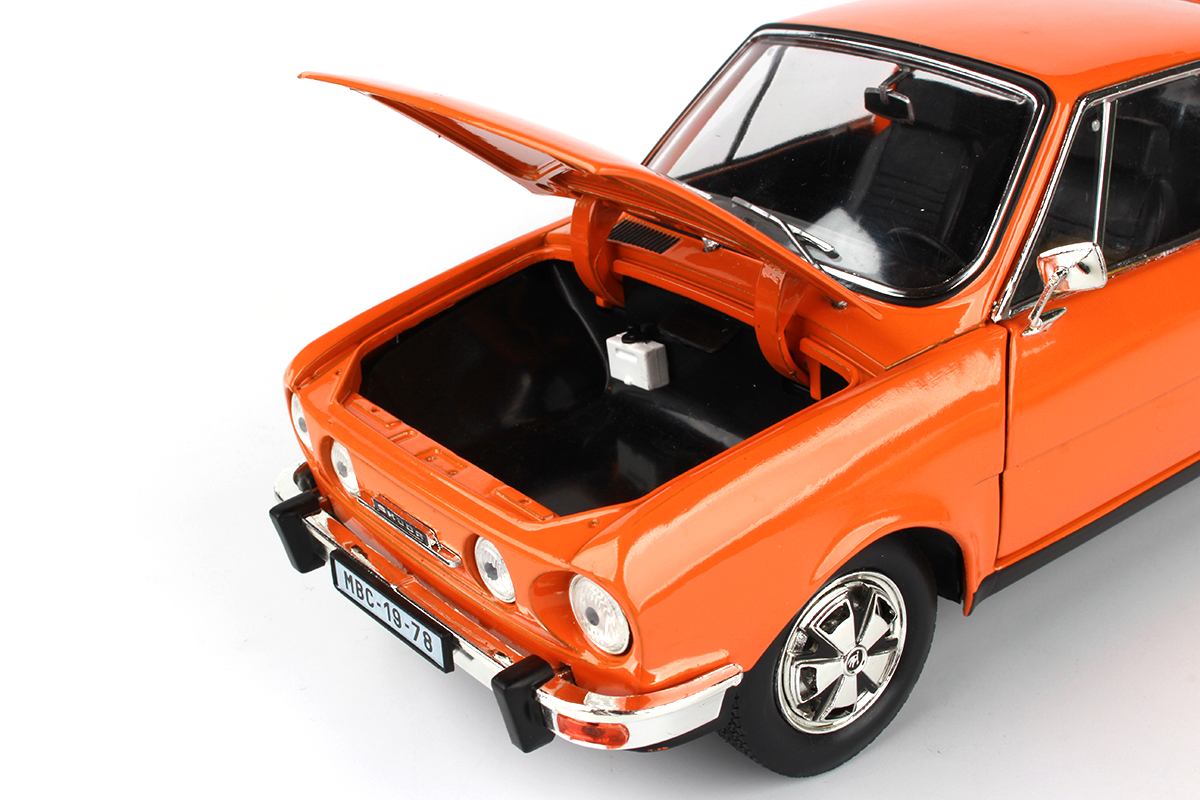 Abrex Škoda 110R Coupé (1980) Oranžová 1:18