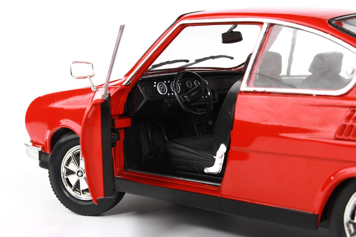 Abrex Škoda 110R Coupé (1980) Červená Závodní 1:18