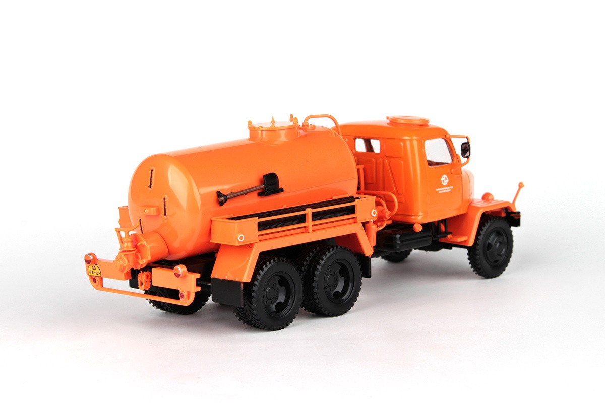 Abrex Praga V3S Fekální Vůz (1967) DP hl.m. Prahy 1:43