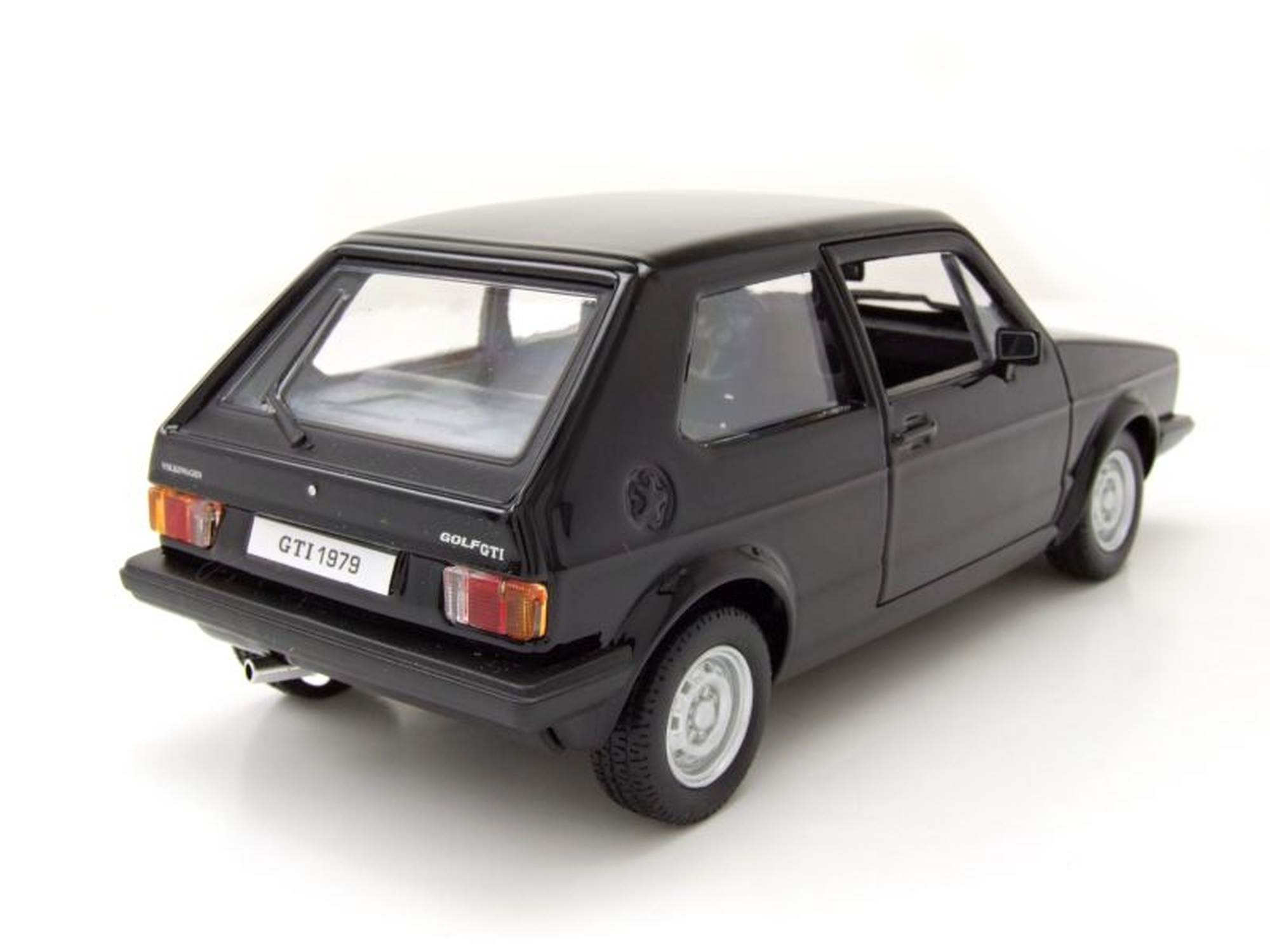 Bburago Volkswagen Golf MK1 1974 černý 1:24