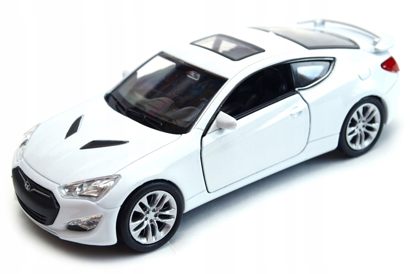 Welly Hyundai Genesis II Coupe, bílé 1:34-39