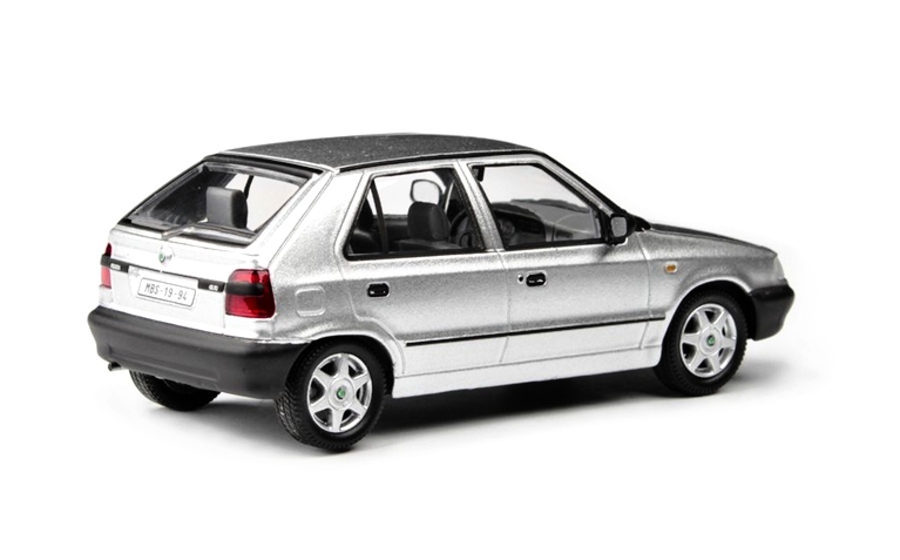 Abrex Škoda Felicia (1994) Stříbrná Metalíza 1:43