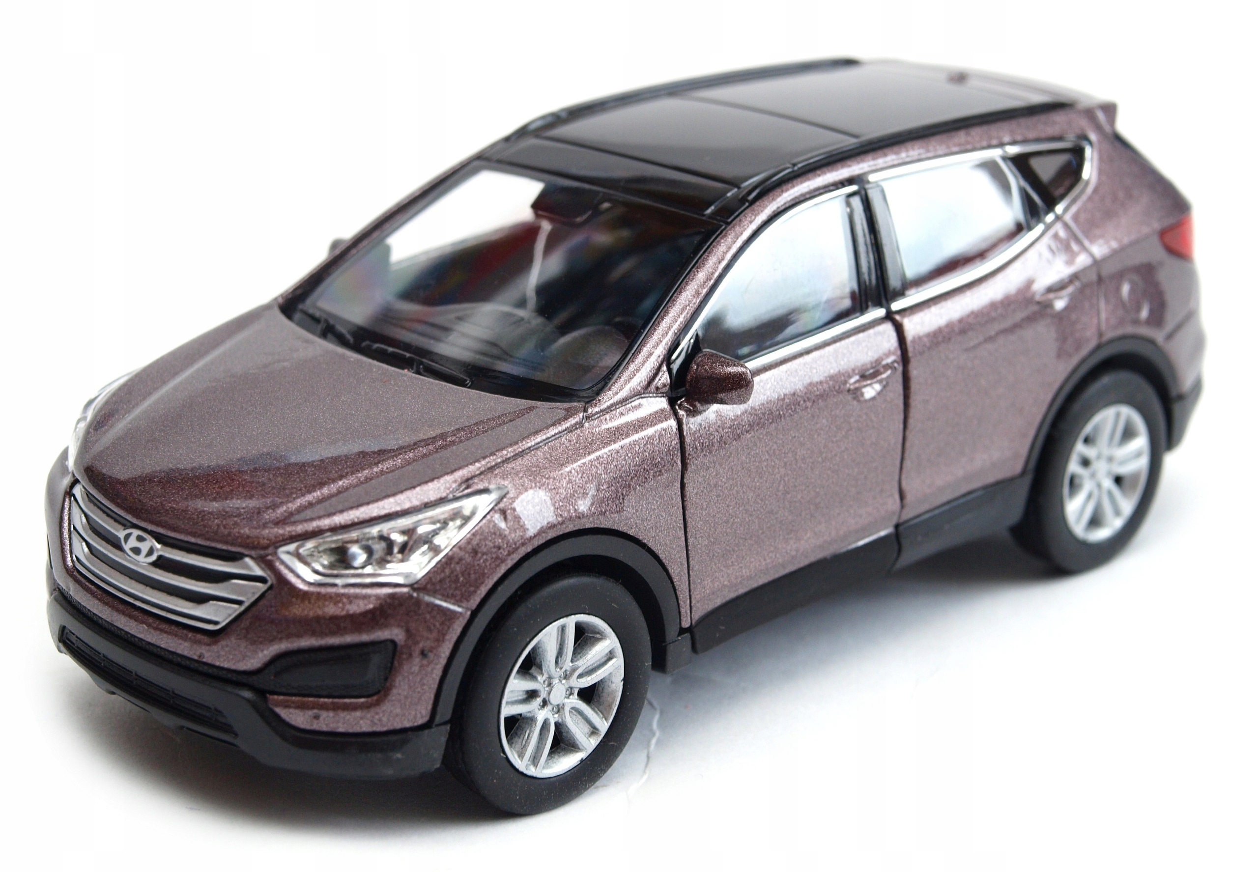 Welly Hyundai SantaFe, Violet 1:34-39