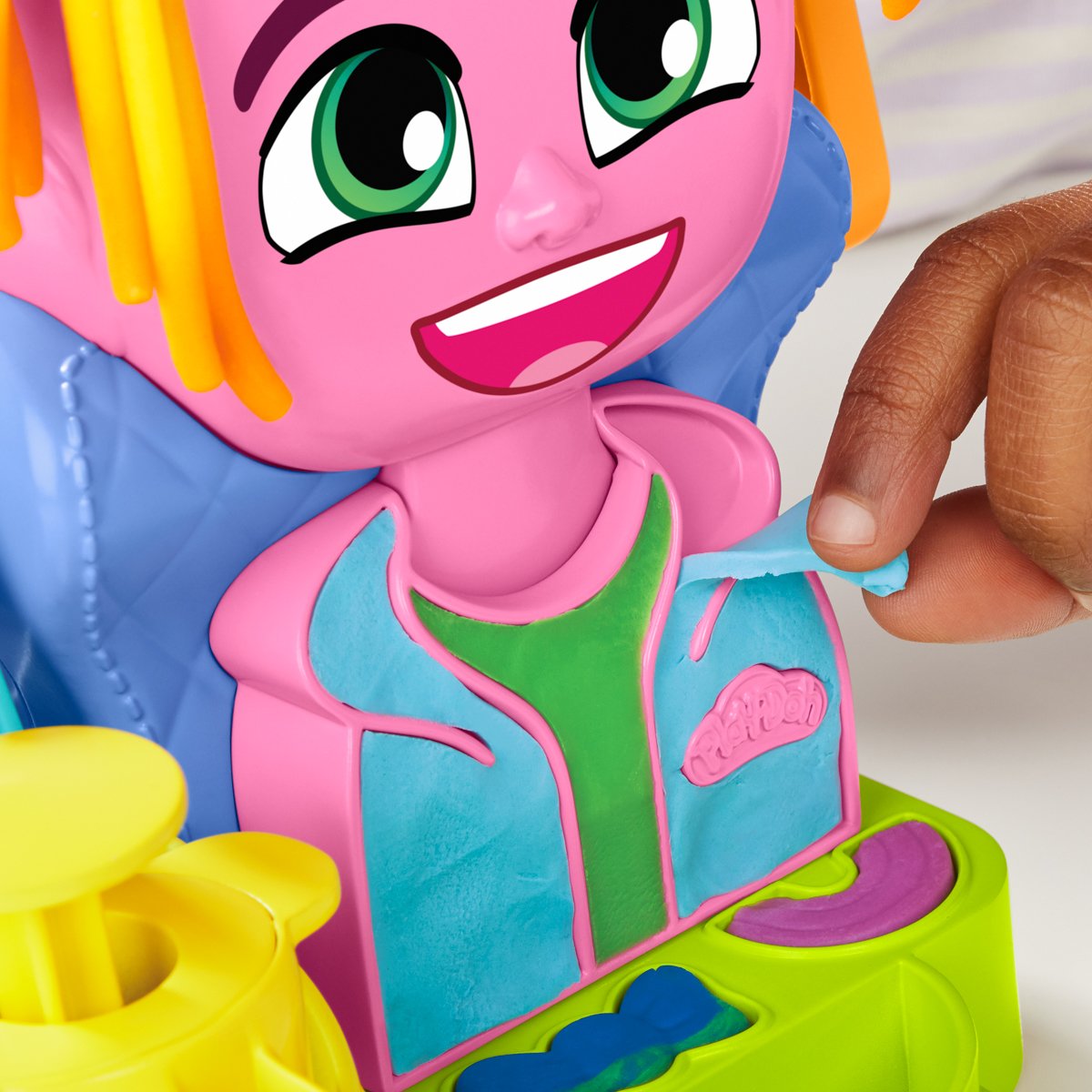Play Doh Bláznivé kadeřnictví