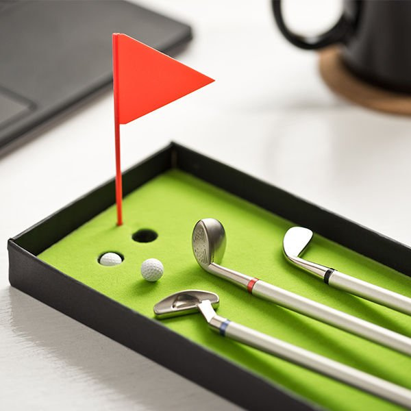 Sada golfových per deluxe