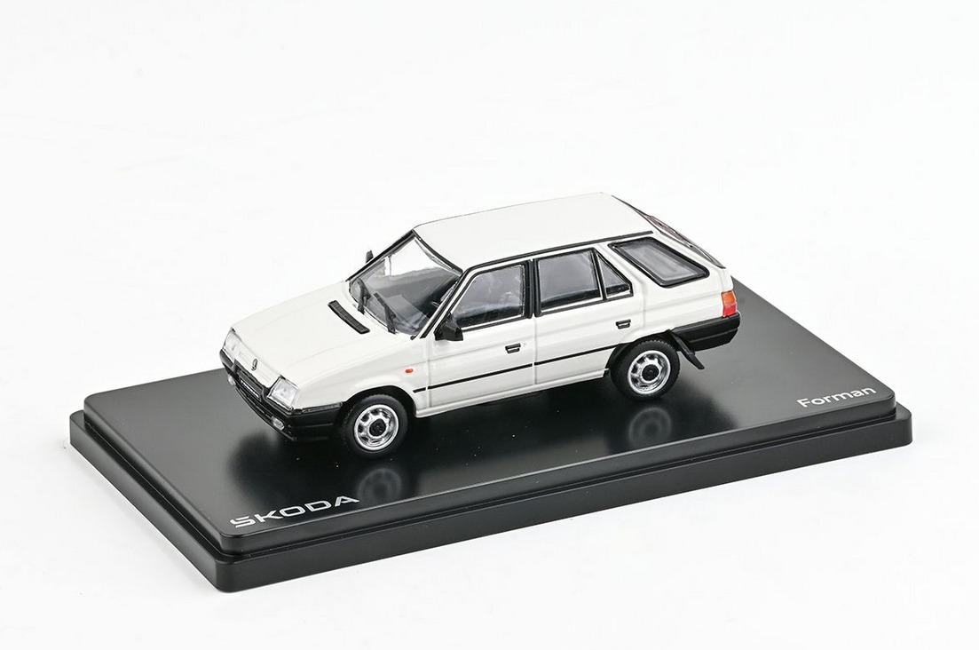 Abrex Škoda Forman (1993) Bílá Labutí 1:43