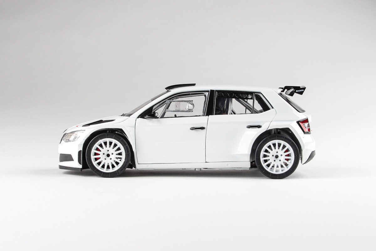 Abrex Škoda Fabia III R5 (2015) Bílá 1:18