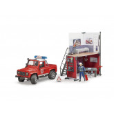 Bruder 62701 Hasičská stanice, LAND ROVER, figurka