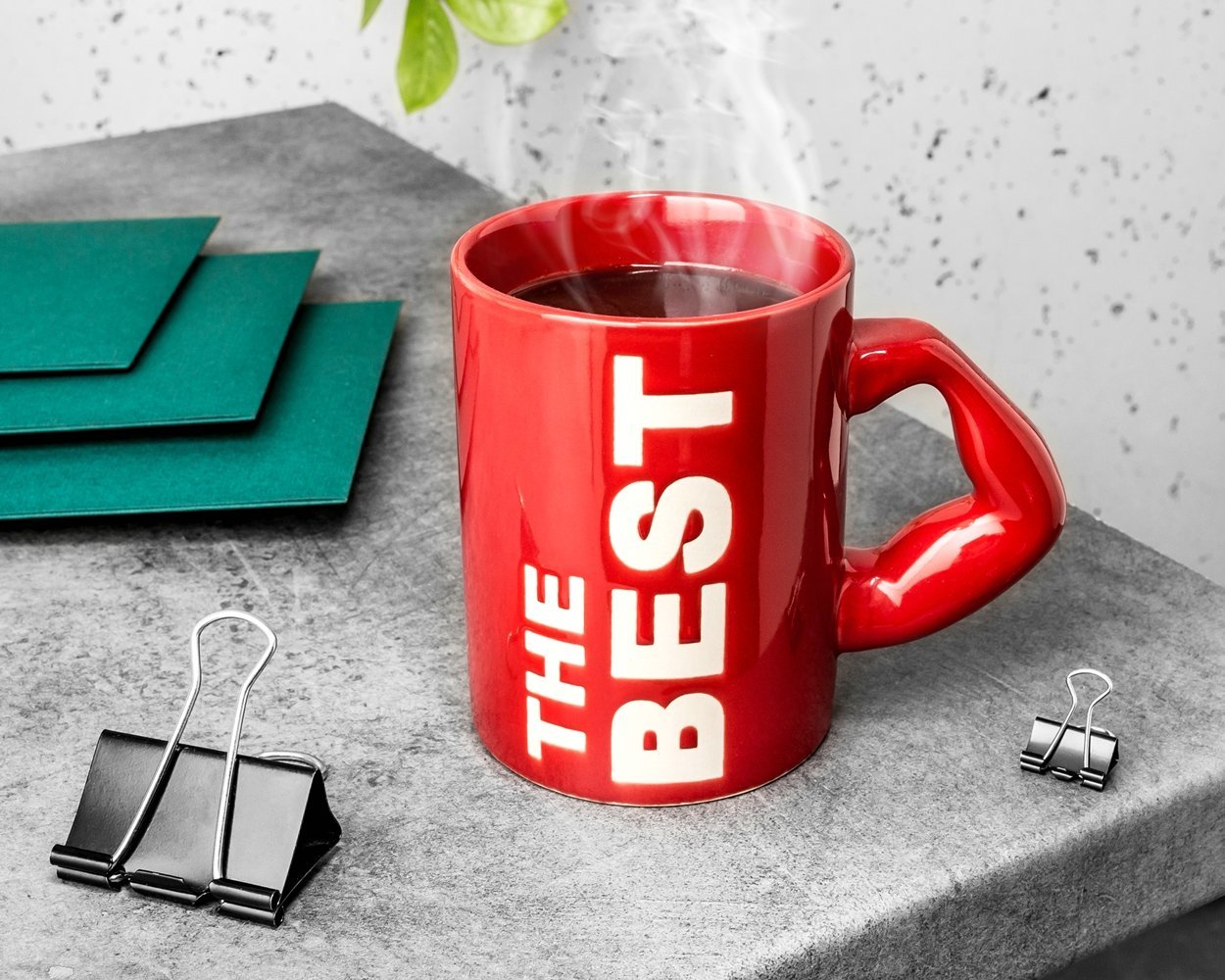 Gadget Master Velký hrnek The BEST, Červený 450 ml.