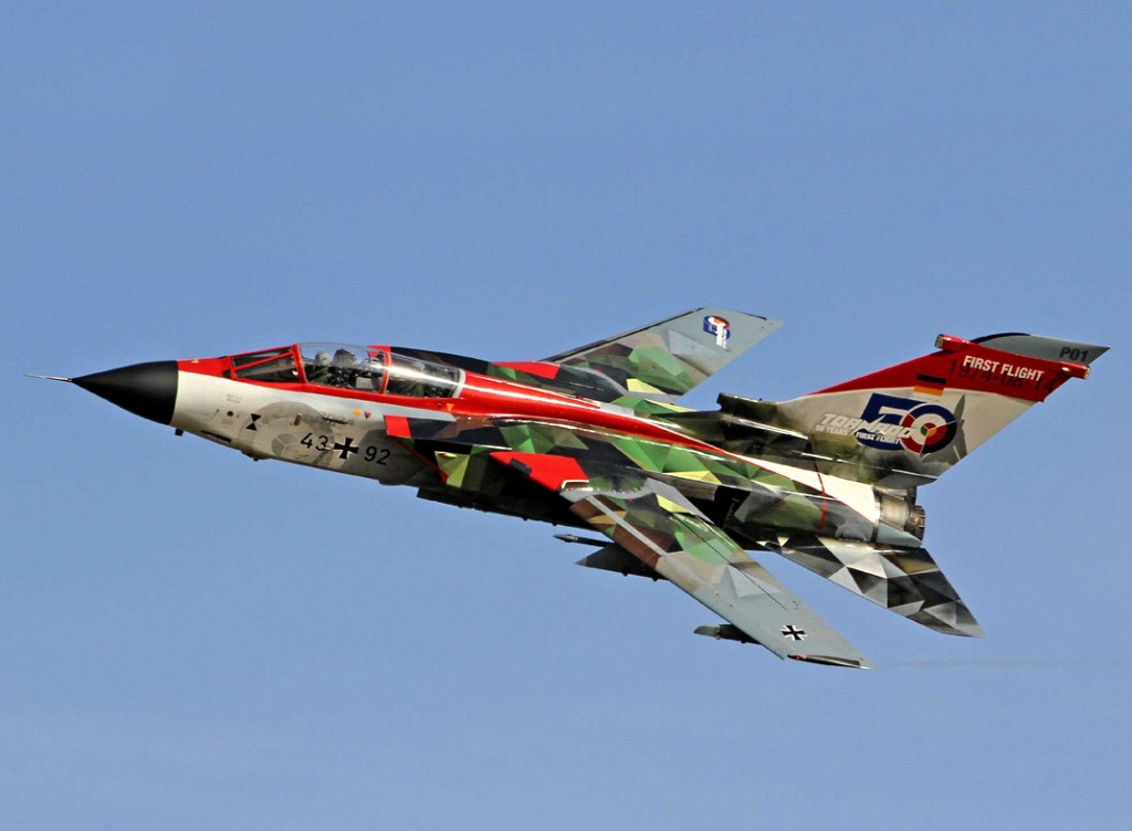 Revell ModelKit letadlo 03769 - Panavia Tornado IDS "50 Years" (1:48)