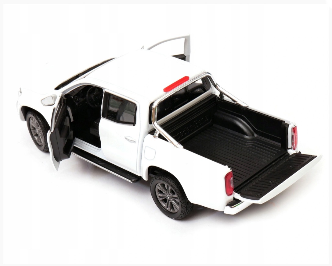 Welly Mercedes Benz X-Class 2018 (pearl) 1:24