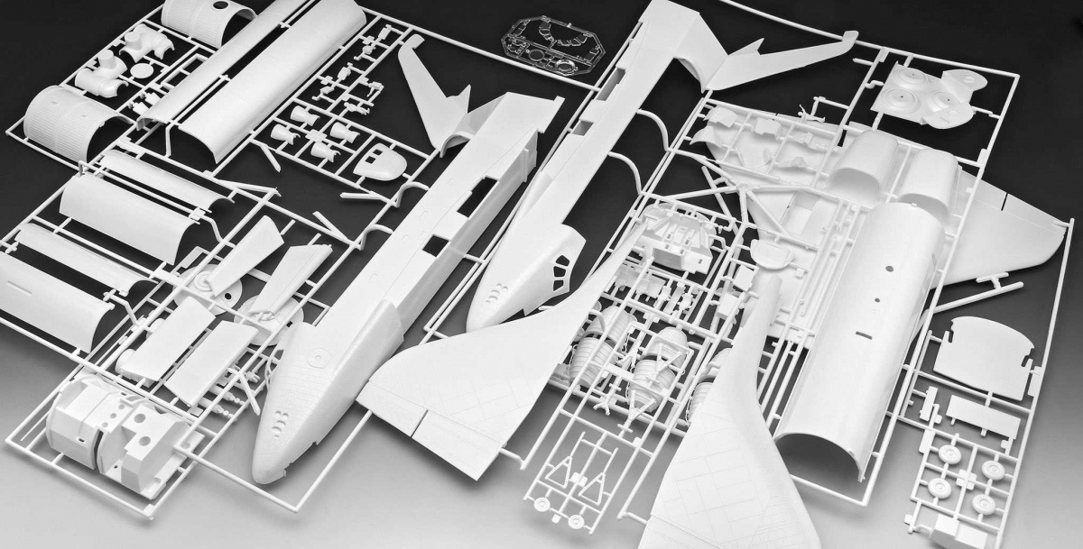 Revell GiftSet vesmír 05673 Space Shuttle 40th Anniversary 1:72