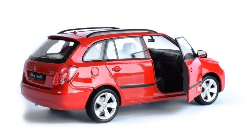 Welly Škoda Fabia Combi Červená (2009) 1:24