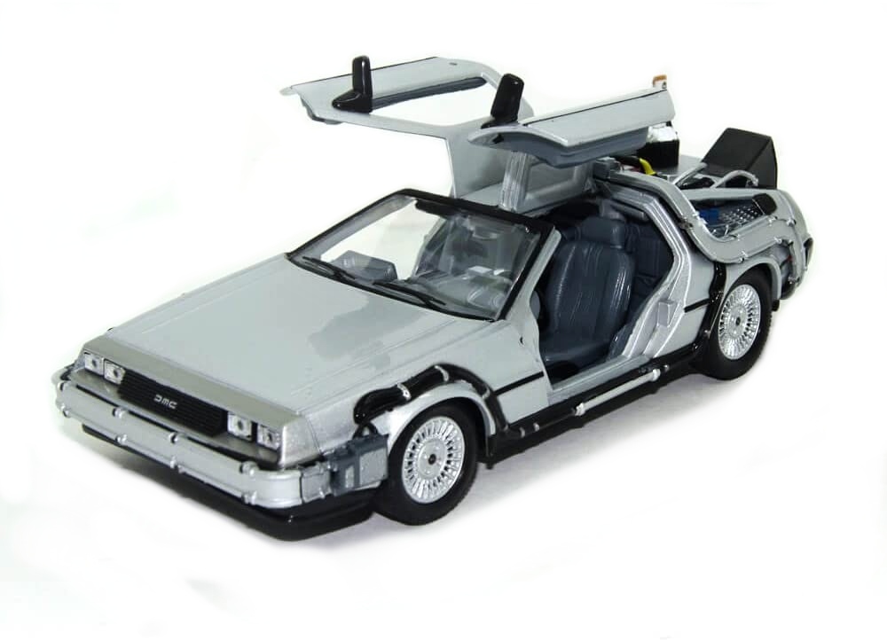 Welly DeLorean DMC-12 Back to the Future II. (Flying Version) 1:24