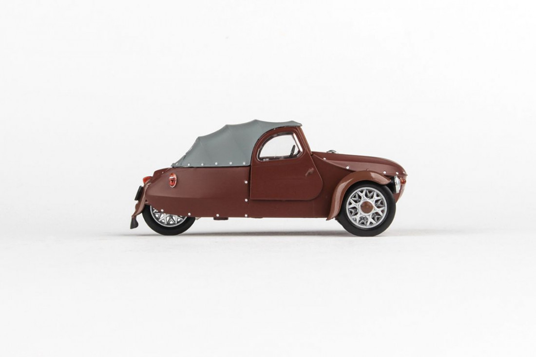 Velorex 16/350 (1966) - hnědá/šedá/hnědá 1:43