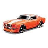 Maisto RC 1967 Ford Mustang GT Radio Control Vehicle, oranžový 1:24