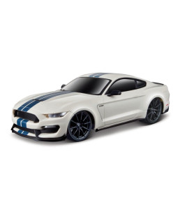 Maisto RC Ford Shelby GT350 Radio Control Vehicle, bílý 1:24