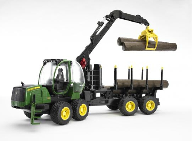 Bruder 2133 lesní traktor John Deere 1210E s nakládacím ramenem