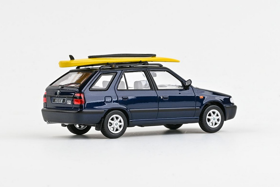 Škoda Felicia FL Combi (1998) surfovací prkno, Modrá Hlubinná Metalíza, 1:43