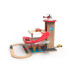 2Kids Toys Dřevěná garáž s vláčkodráhou